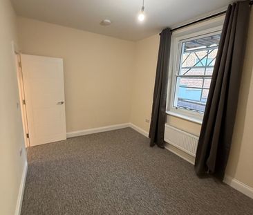 1 Bed Flat, Woodland Road, BS8 - Photo 2