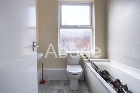 5 bedroom house to rent - Photo 2