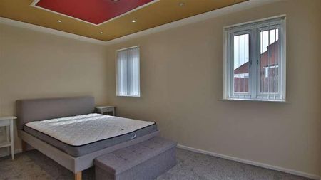 Sinderberry Drive, Northway, Tewkesbury, GL20 - Photo 3
