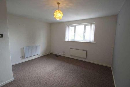 Bury New Road, Prestwich, M25 - Photo 4