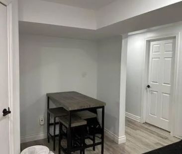 113-2 CHURCHLAND DRIVE N - Photo 2