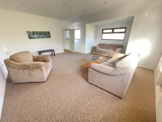 3 bedroom detached house to rent - Photo 1