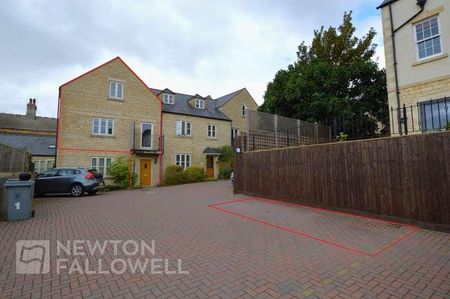 St. Leonards Street, Stamford, PE9 - Photo 4