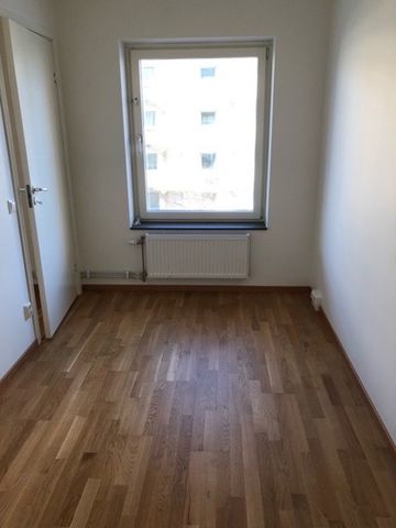 Gånglåtsvägen 1 F, Lindängen - Foto 4