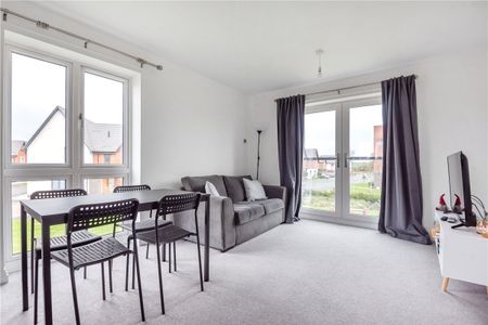 Modern 2 bedroom and 2 bathroom apartment on the Monksmoor Park Development in Daventry - Photo 2