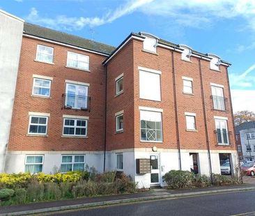 Tobermory Close, Langley, SL3 - Photo 5