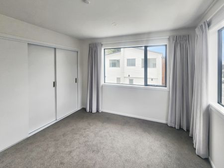 New in Wainui - Photo 5