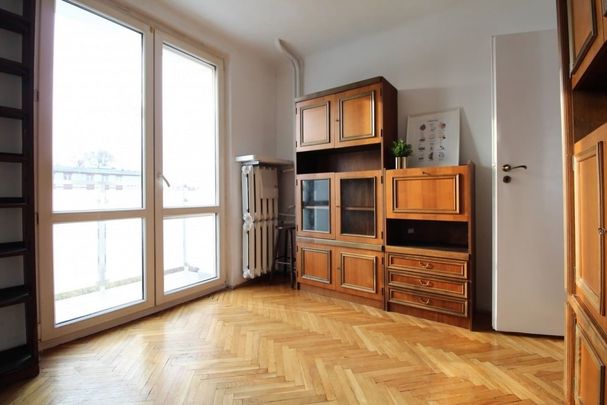 3-pokojowe mieszkanie z balkonem na Bielanach 46 m² - Фото 1