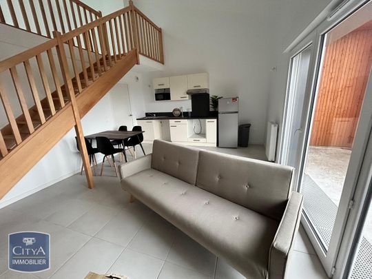 Location Appartement 3 pièces 77m² LA ROCHELLE 17000 - Photo 1