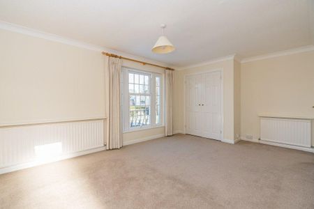 3 bedroom terraced house to rent - Photo 3