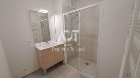 Location Appartement 2 pièces 45m² GRENOBLE 38100 - Photo 4
