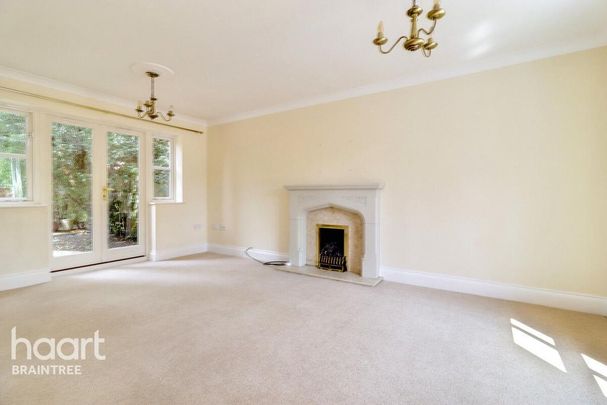 5 bedroom detached house to rent - Photo 1