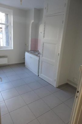 Location Appartement 2 pièces 50m² LYON 7ème - Photo 1