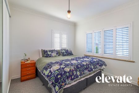 8 Thorn Ln QLD 4305, Ipswich - Photo 4