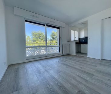 Location d'un appartement T1 à LIEUSAINT - Photo 3