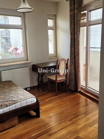 Warszawski, Warszawa, Wilanów, aleja Wilanowska - Zdjęcie 5