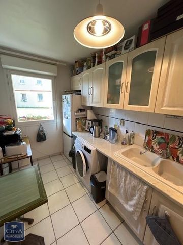 Location Appartement 3 pièces 65m² TRELISSAC 24750 - Photo 3