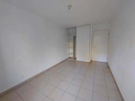 location Appartement T3 DE 59.41m² À CANTELEU - Photo 2