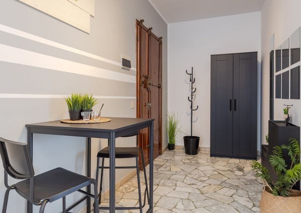 Via Cesare Cremonino, Padova, Veneto 35124