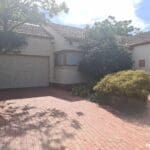 What A Location - Photo 3