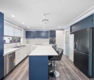 Spacious Family Home in Prime Location - Photo 3