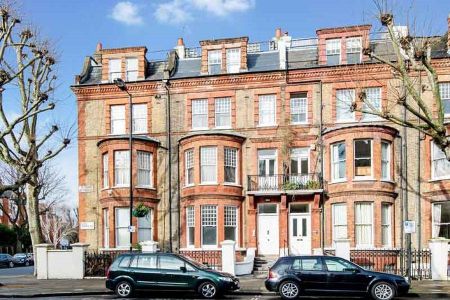 3 bedroom flat to rent - Photo 5