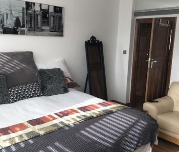 Room in a Shared Flat, Further Green Road, SE6 - Photo 2