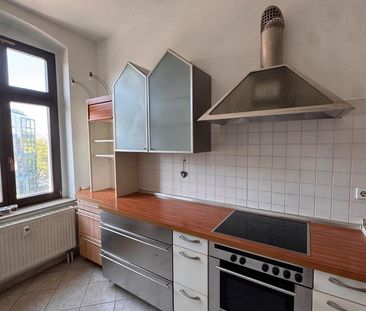 Stadtzentrum, 2-Zimmer mit Einbauküche und Balkon - Photo 6