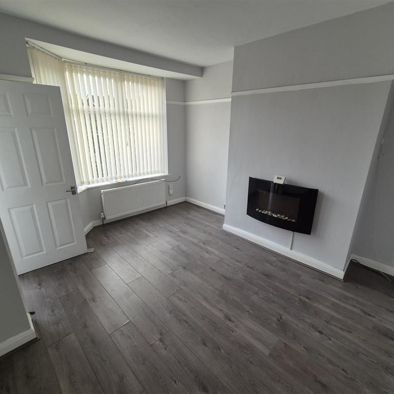 2 bedroom semi-detached house to rent - Photo 1