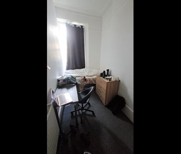 Room in a Shared House, Chesterfield Road, BS6 - Photo 2