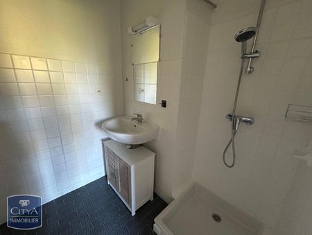Location Appartement 2 pièces 33m² JACOB BELLECOMBETTE 73000 - Photo 5