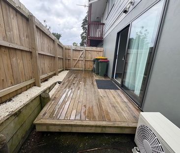 4B Pureora Place, Clendon Park, Auckland - Photo 6