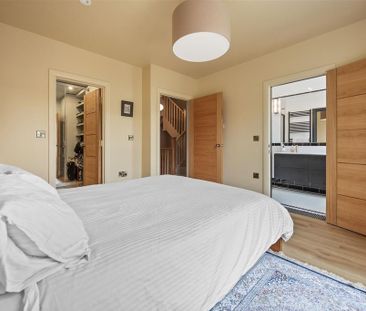 4 bedroom townhouse to rent - Photo 6