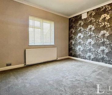 3 bedroom terraced house to rent - Photo 6