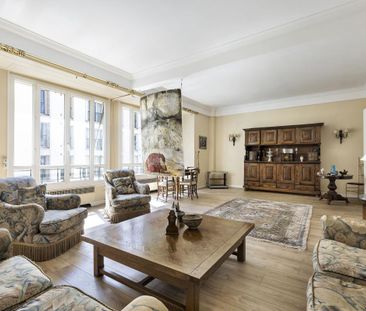 Location Appartement 4 pièces 145m² NEUILLY SUR SEINE 92200 - Photo 1