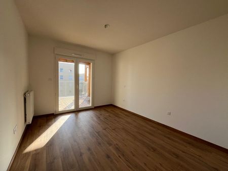 Location Appartement 3 pièces 67m² TOULOUSE 31400 - Photo 3