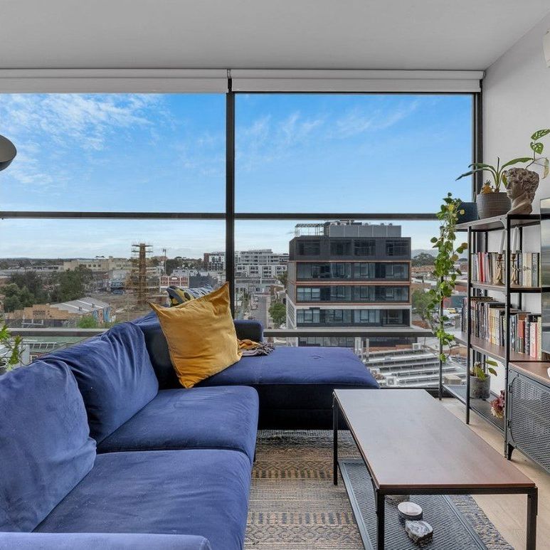 City Fringe Living with Rooftop Views - Photo 1