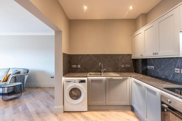 1 bedroom flat to rent - Photo 1