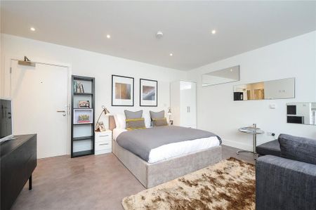 Studio to rent - Photo 2