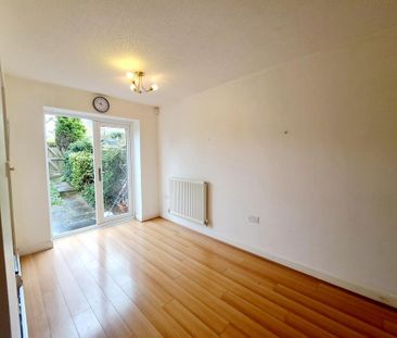 2 bedroom semi-detached house to rent - Photo 2