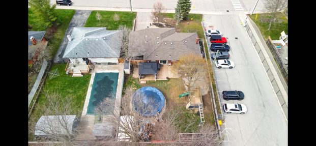 For Lease - 33 Renwick Avenue, Cambridge, Ontario - Photo 1