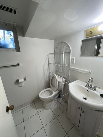 For Lease - 29 Grove Hill Drive, Toronto, Ontario - Photo 2