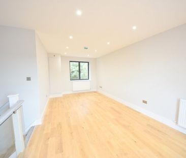 Treadaway Hill, Loudwater, High Wycombe,HP10 - Photo 1