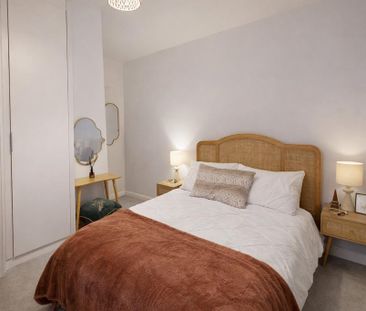 1 bedroom flat to rent - Photo 2