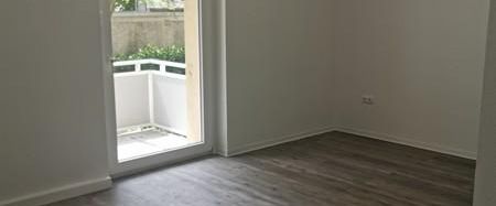 Schöner Wohnen in Duisburg Röttgersbach... Bezugsfertige 2-Zimmer-Wohnung mit Balkon! - Photo 1