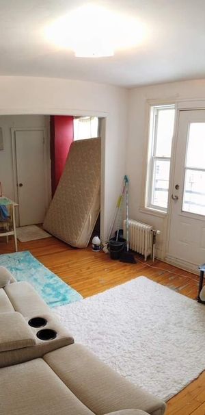 1 CH - 1 SDB - Québec - $895 /mo - Photo 1