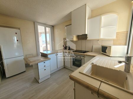 PAU - LOCATION MEUBLEE- Appartement 3 pièces de 90 m2 avec terrasse et garage - Photo 5