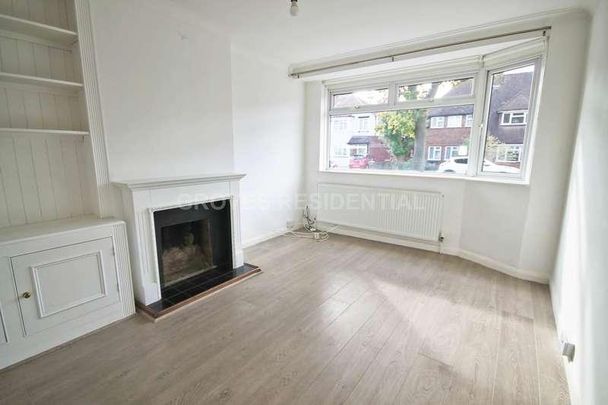 South Park Grove, New Malden, KT3 - Photo 1