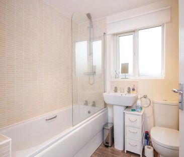 2 bedroom semi-detached house to rent - Photo 5