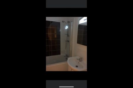 Room in a Shared House, Osmondthorpe Lane, LS9 - Photo 4